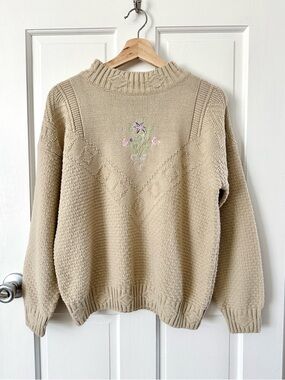 Vintage Cottagecore Sweater Floral Embroidered by Liz Thomas LT Casuals Size M